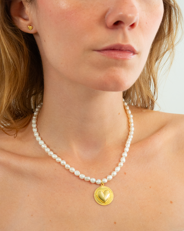 Heart And Pearl Dating Necklace